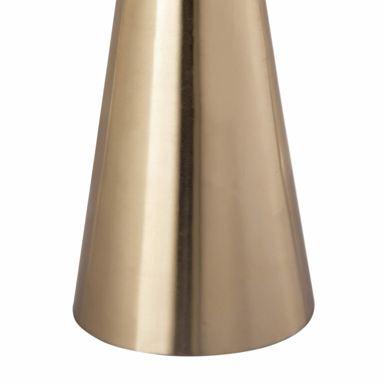 TOV-OC18341.media.04 TOV-OC18341.media.04