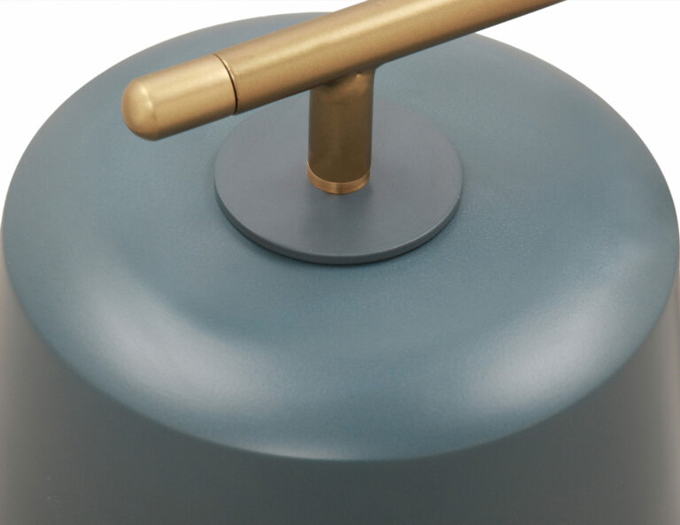 TOV-G18150.media.04 TOV-G18150.media.04