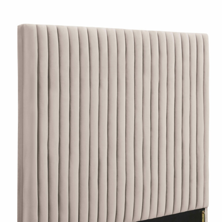 TOV-B6176.media.04 TOV-B6176.media.04