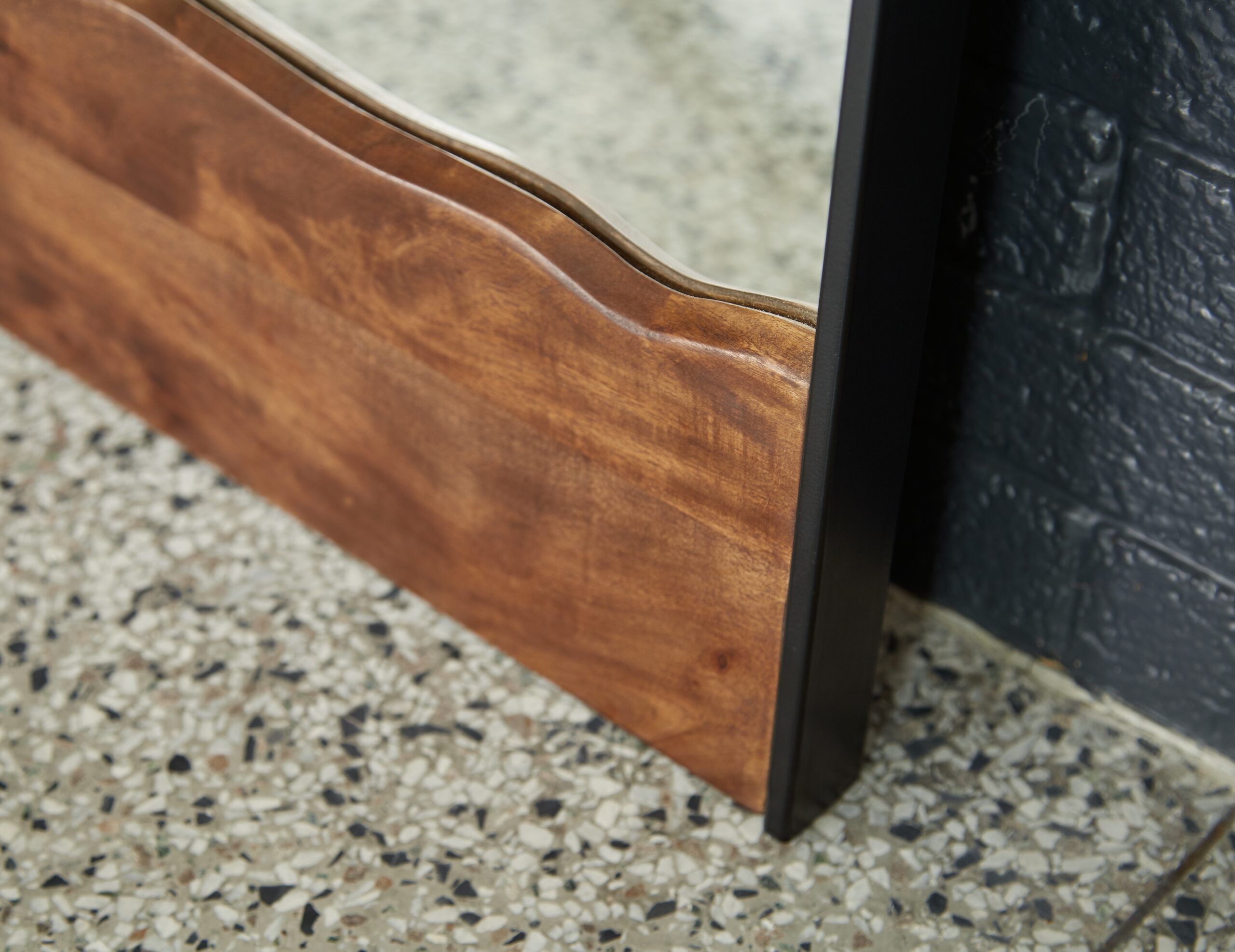 A8010197-DETAIL